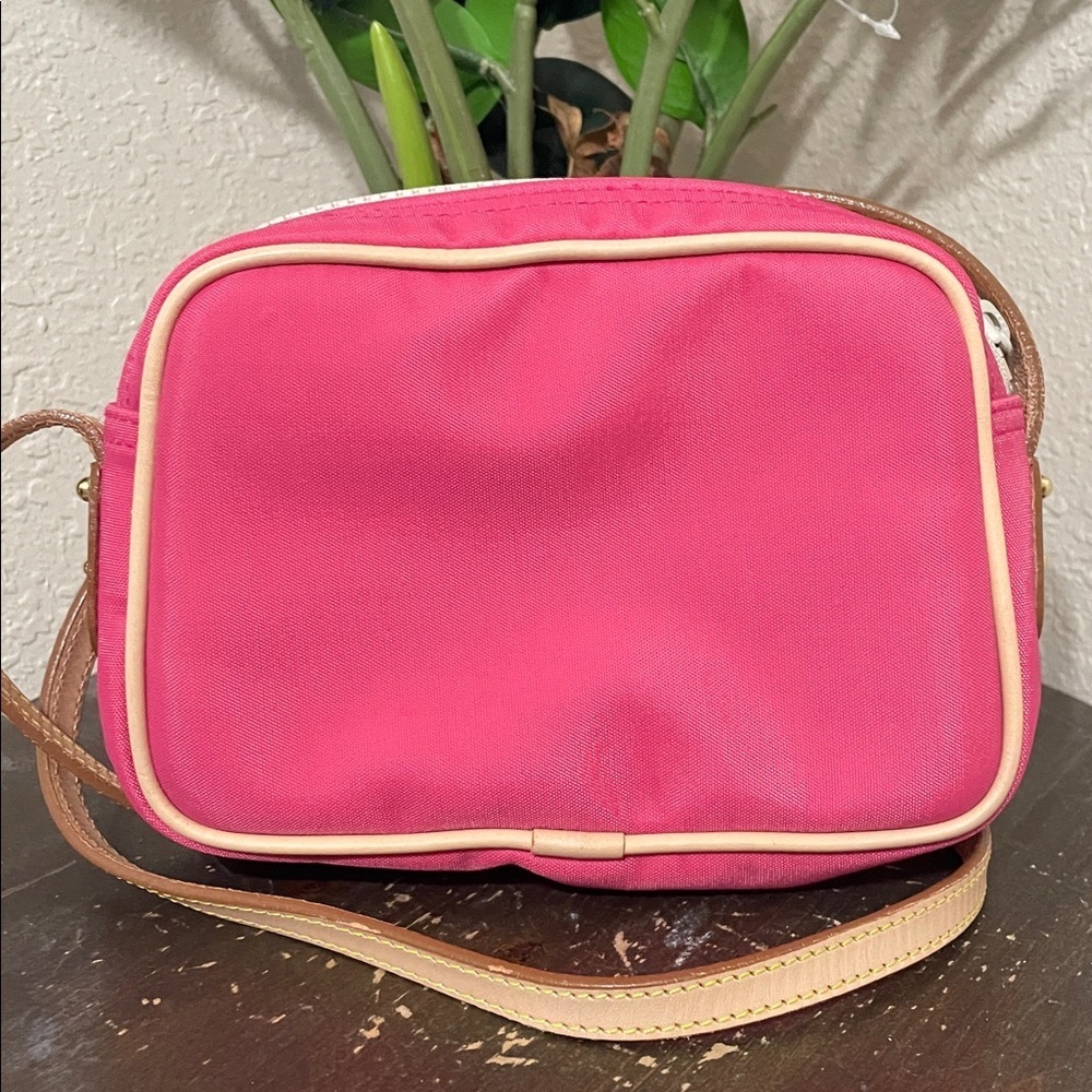 Dooney & Bourke Pink Shoulder Camera Bag - Picture 3 of 9
